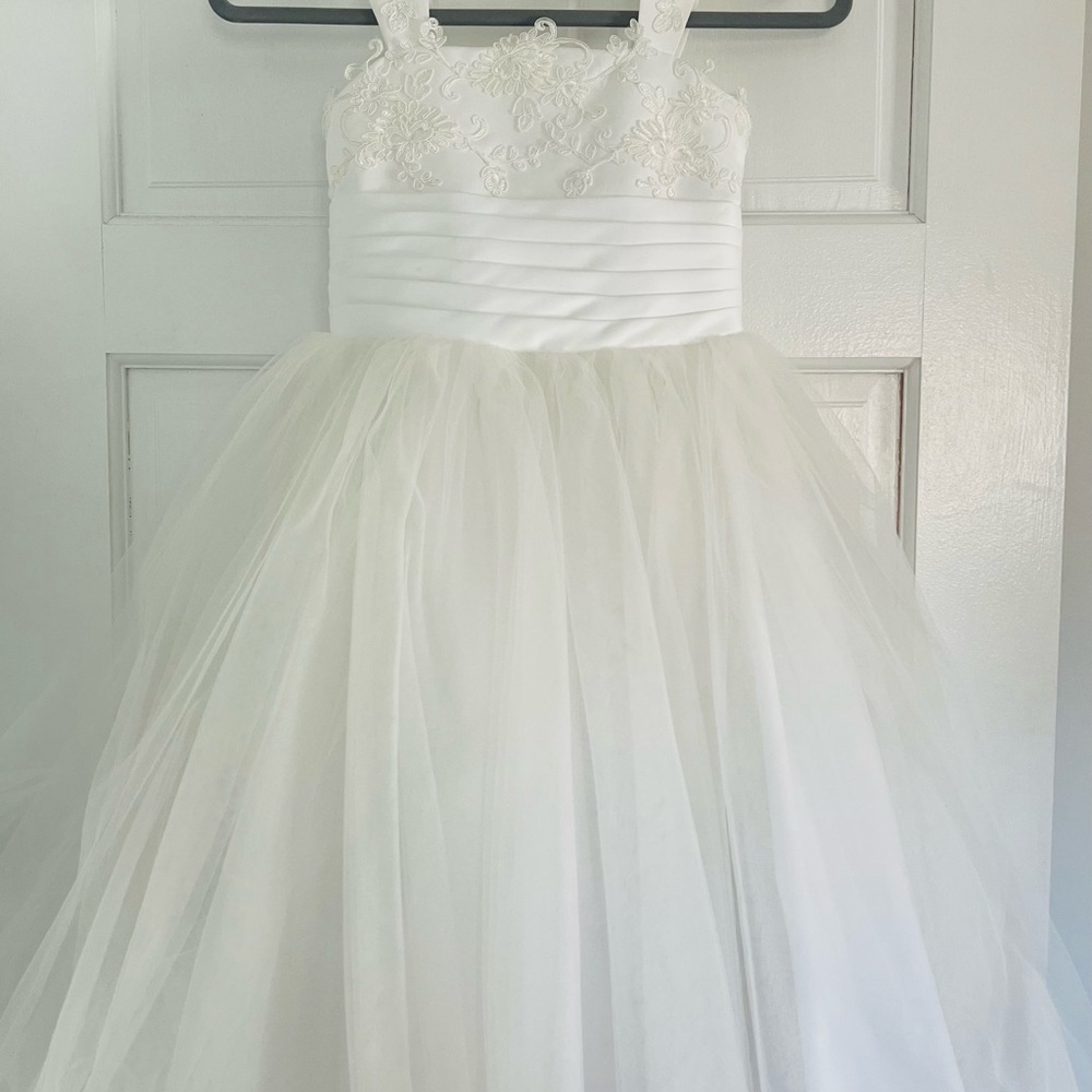 Ivory Tulle Communion/Flower Girl Dress with Lace Bodice and Pleated Waist